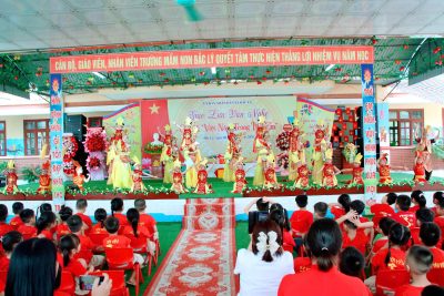 Tiết mục văn nghệ Lời du Âu Cơ